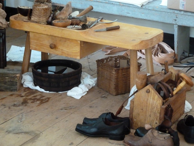 Shoemaker's bench