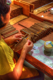 Indonesia - Java - Yogyakarta - Taru Martani (Cigar & Tobacco Manufacturers)