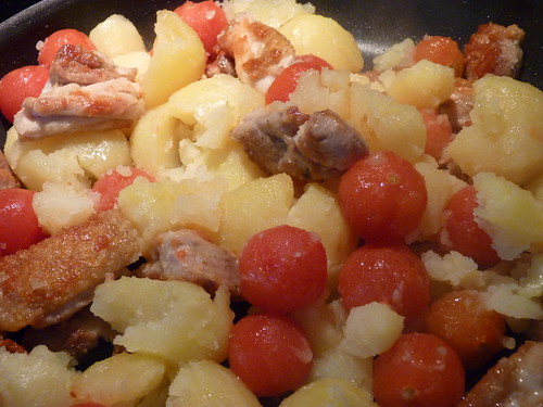 poulet aux pommes de terre et tomates cerises 03