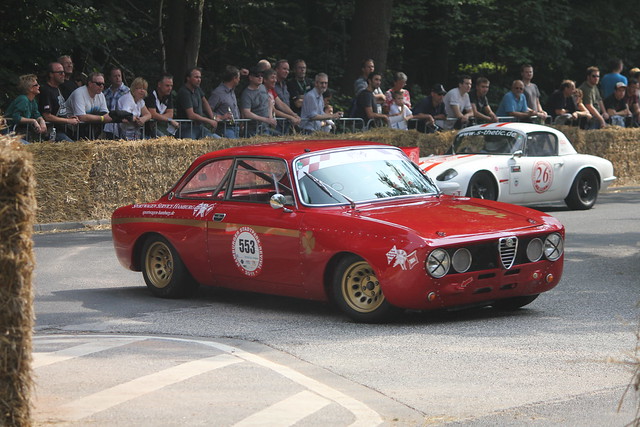 Alfa Romeo 2000 GTA Bertone Coup 1971 race car 10th Stadtpark Revival
