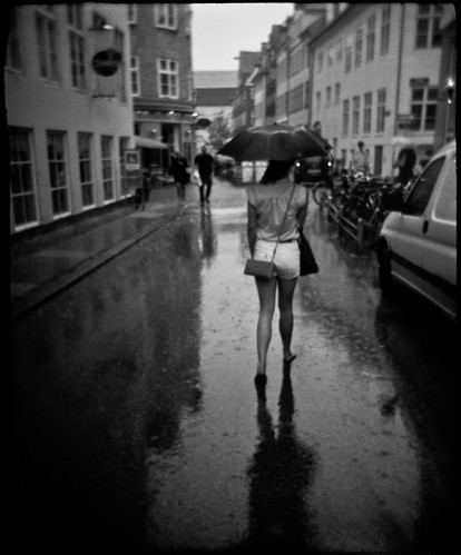 barefoot in the rain by bildministeriet