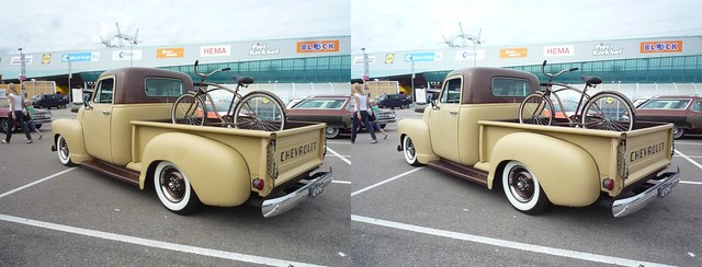 Chevy pickup and bike at King Cruise in Muiden stereo photo crossview 