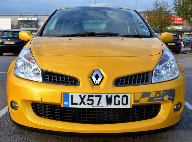 Renault Clio Sport 197 F1 Frontal shot of this Renault Clio seen today