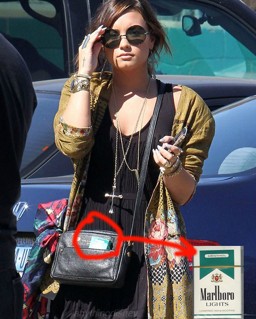 Demi Lovato SMOKING Do you think she is smoking 