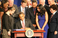 11-42 AM Obama signs the America Invents Act into Law