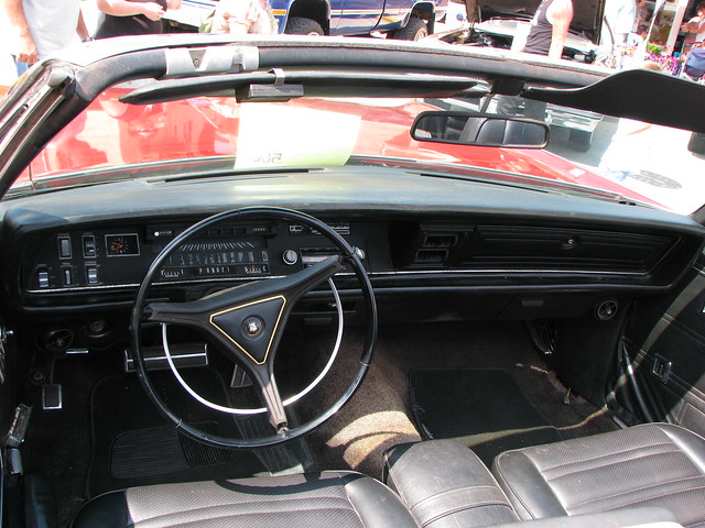 1969 Chrysler 300 convertible interior