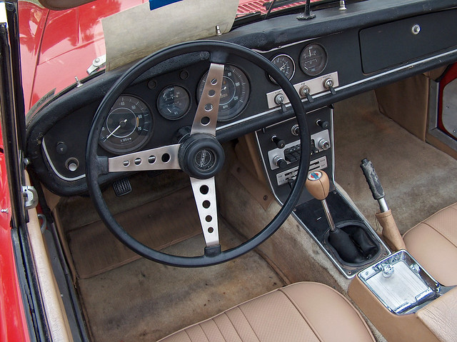 1967 1 2 Datsun Fairlady 1600 dash