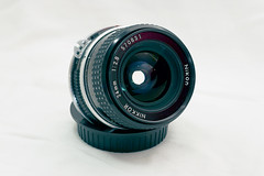 Nikon 24mm f/2.8