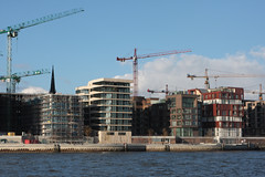 Hamburg HafenCity under construction (by: Henry Muhlpfordt, creative commons license)