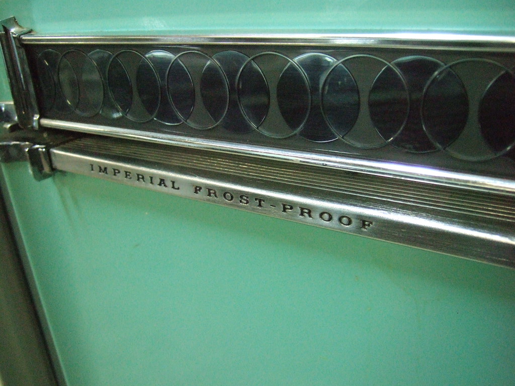 1961 F R I G I D A I R E IMPERIAL FROST-PROOF