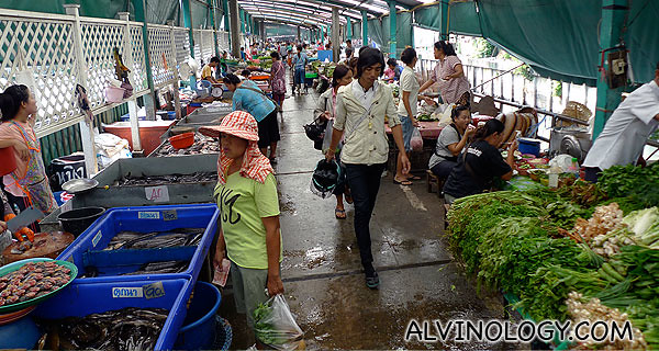 The Isan food section in Klong Toey Market