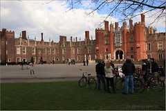 0312 Hampton Court Palace, London.