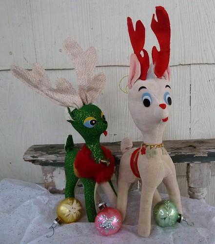Vintage Christmas Deer Pair by MissConduct*