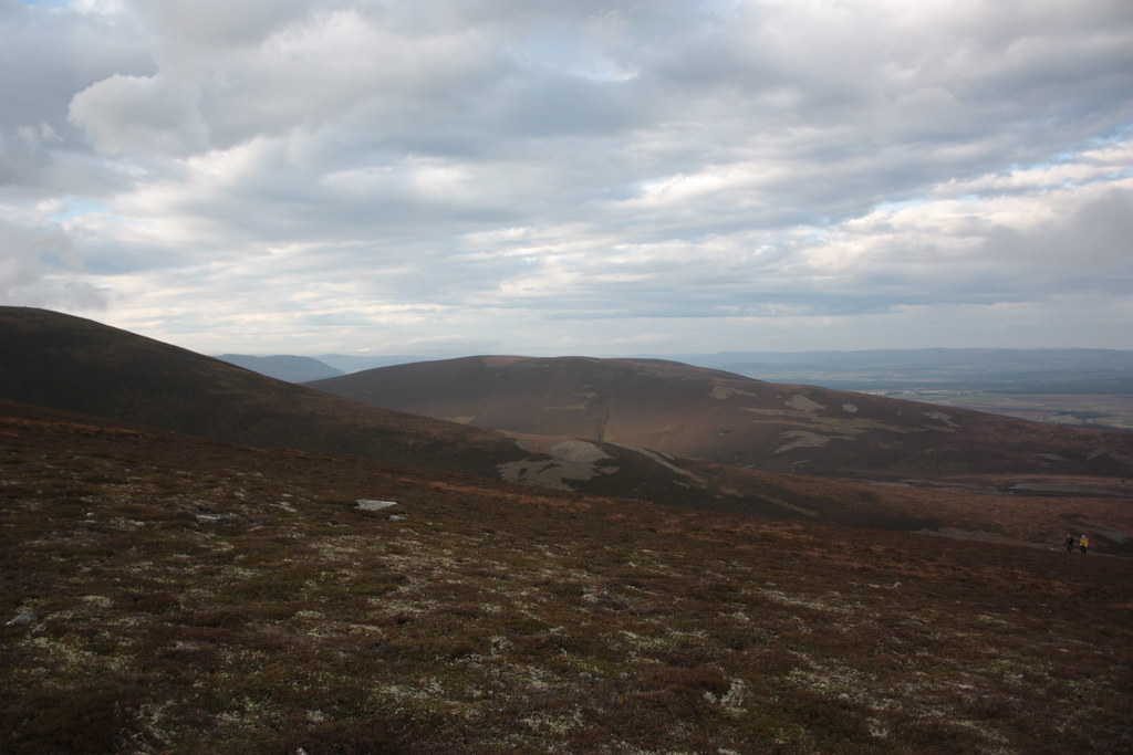 Ascent of Gael Charn
