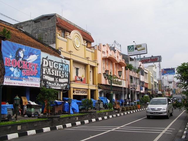 Malioboro街，這裡是日惹市內最繁忙的街道與旅遊區。