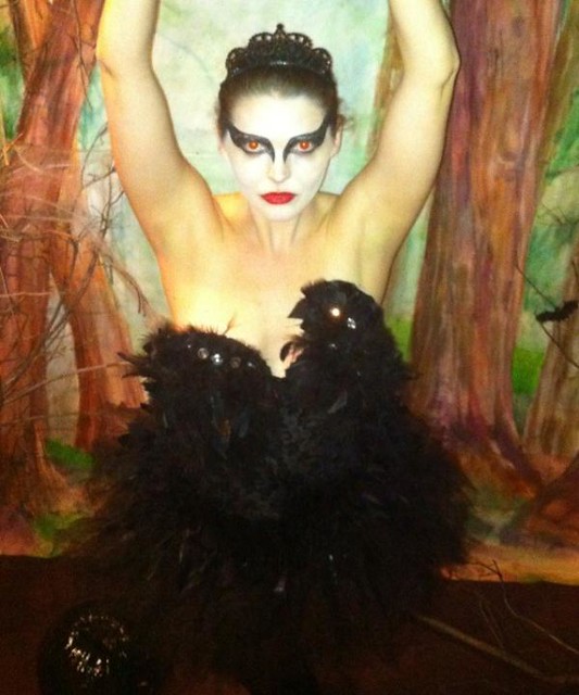 Black Swan Halloween Costume