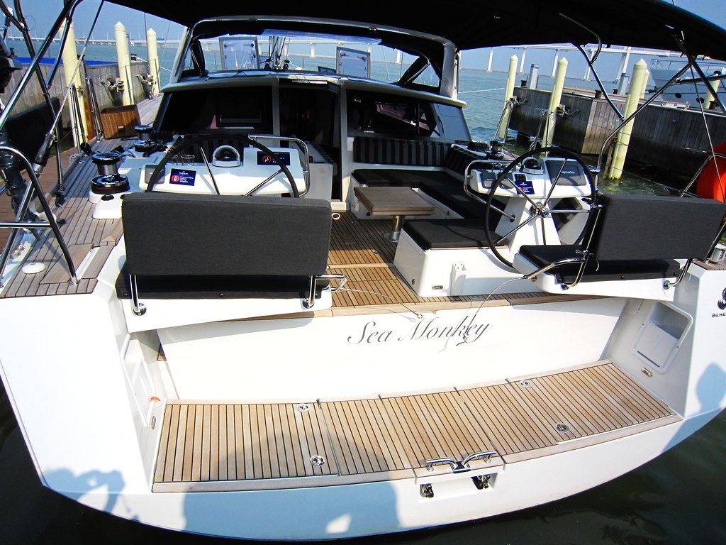 Yacht 游艇 ($450000 euro)