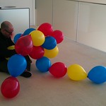 Jason Haas attaching balloons