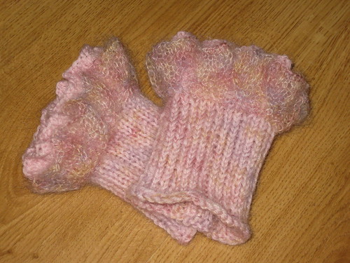 pink mitts 001