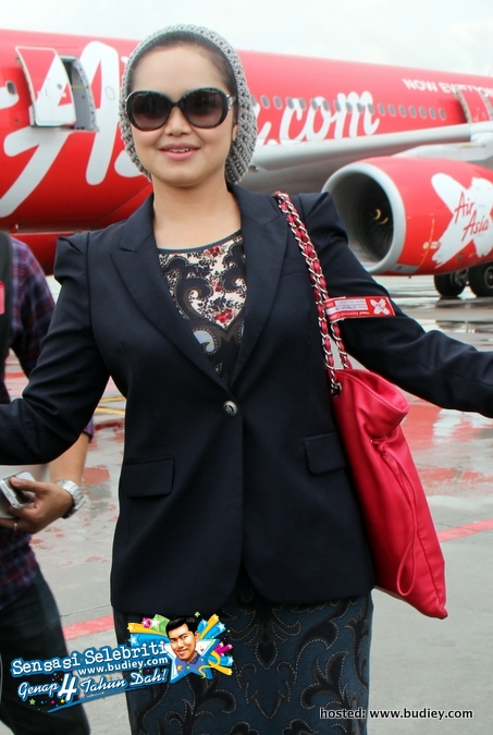 Siti Nurhaliza Lcct Sepang Airasia X