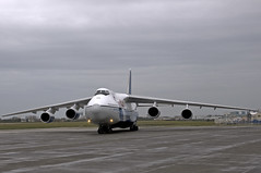 Antonov 124-100