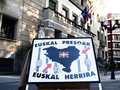 Euskal Preso Eta Iheslariak ETXERA!!!
