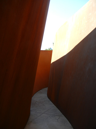 Steel Sculpture by Richard Serra, Cantor Arts Center, Stanford University _ 8352