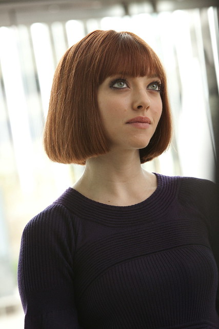 Fictional Fashion Icon: Sylvia Weiss from In Time (played by Amanda Seyfried)