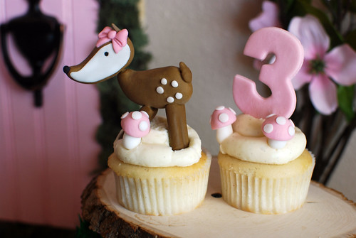 Fairy Party Sneak Peek: Cupcakes by Nadia's Cakes & Fondant Toppers by Modern Luxe