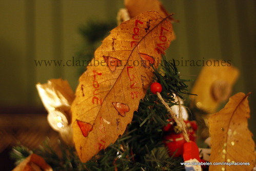 Adornos de Navidad con hojas secas de castaño. Fácil, bonito y barato
