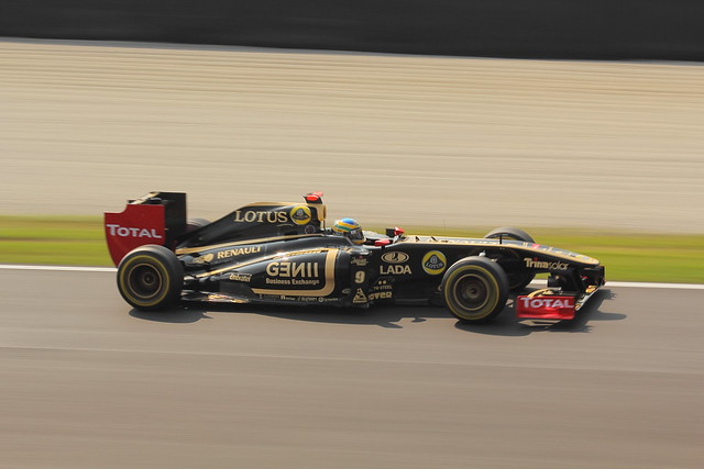 Bruno Senna Lotus Renault Round 13 of the Formula 1 World Championship 