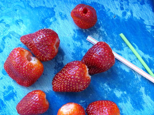 Hull Strawberries with a Straw