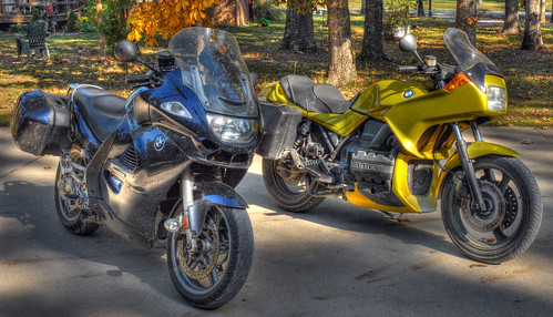My 2003 K1200GT and Maria's 1994 K75S by johnbmwflora