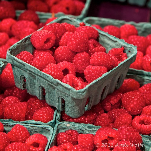 Raspberries by andiwolfe