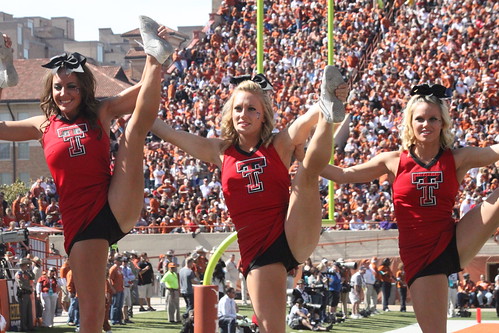 Despite losing 52-13 the Texas Tech cheerleaders still did their cheerleading routines perfect by Hazboy