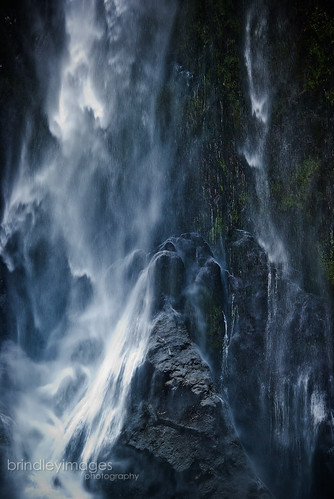 newzealand waterfall milfordsound stirlingfalls