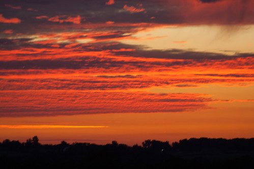 sky clouds sunrise landscape pennsylvania places pa northamptoncounty kleet plainfieldtownship redmorning thomaskleedorfer kleet245