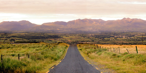 road shadow mountain field sunrise fence dawn early kerry killarney tralee castlemaine tar reek macgillicuddy