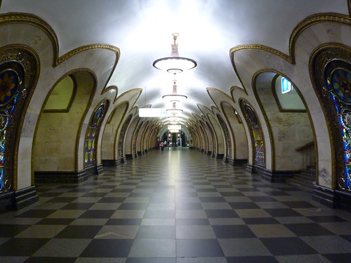 Metro Moskau: ÐÐ¾Ð²Ð¾ÑÐ»Ð¾Ð±Ð¾Ð´ÑÐºÐ°Ñ (ÐšÐ¾Ð»ÑŒÑ†ÐµÐ²Ð°Ñ)
