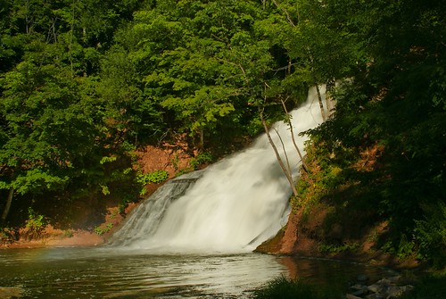 waterfalls wny orleanscounty holleycanalfalls