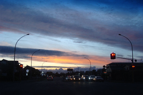 sunset newzealand sky trafficlights hamilton nz waikato pointshoot sonycybershot dsch3 homelandsea