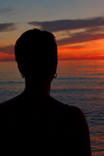 sunset lauren beach silhouette sand honeymoon waves michigan horizon lakemichigan wife minimoon unionpier