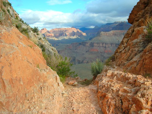 South Kaibab Trail just below Skeleton Point, Grand Canyon National Park, Arizona