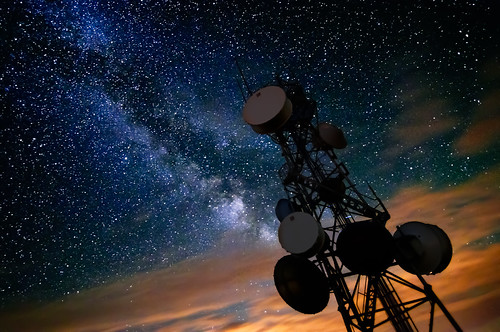 sky tower night radio way stars landscape washington cell eastern milky d300s tokina1116