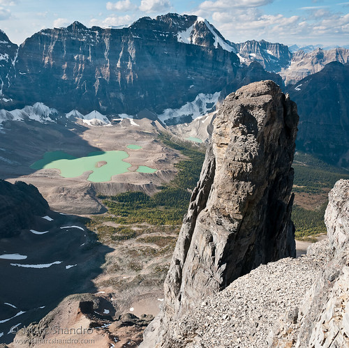 summer nature landscape 3d high scenery view outdoor altitude scenic alpine valley backcountry banff geology elevation majestic tarn rugged rockformations freshwater pristine environments unspoiled mountainous glaciallake magnificence grandness