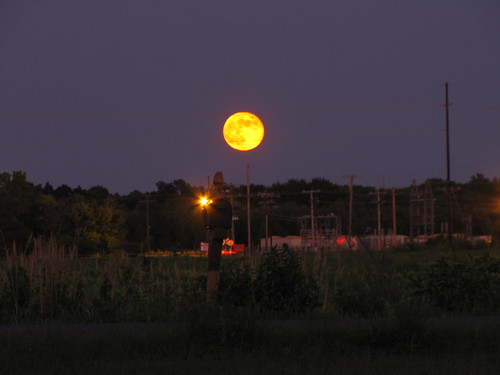 sky moon full fullmoon geotag outdoorsdelmarva