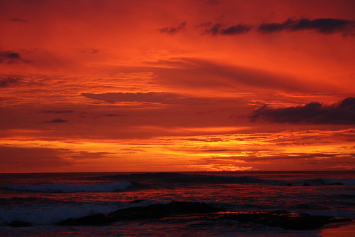 costarica studyabroad guanacaste langosta tamarindo beach sunset clouds canonefs1855mmf3556is waves pacific canoneosrebelxs