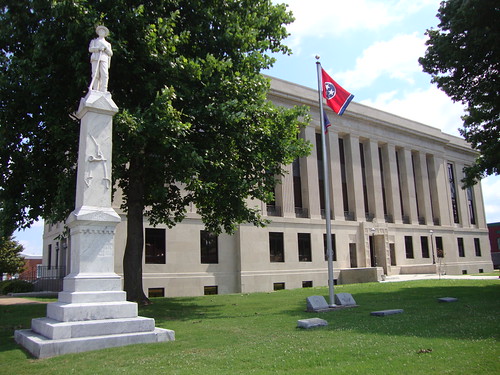 dresden tn tennessee 1940s 1949 courthouses confederatemonuments westtennessee countycourthouses civilwarmonuments civilwarmemorials uscctnweakley weakleycounty marrholman