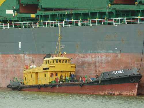yellow harbor boat ship klaipeda lithuania curonianspit bej