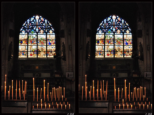 sculpture france church monument architecture bourges stereoscopic stereogram 3d crosseye crosseyed candles cathédrale cher stereoview stereopair chacha bougies patrimoine stereoscopy crosseyes stereographic xeyes crossview d90 xview